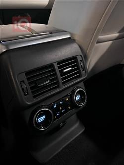 لاند روفر رانج روڤر فيلار